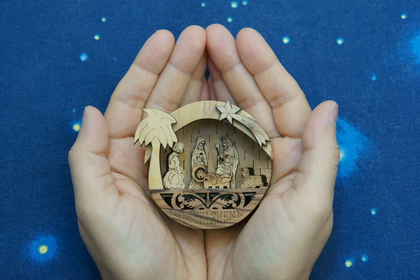 Hands nativity55924869 s