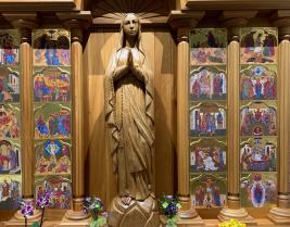 Mother Mary statue Hamilton cathedral